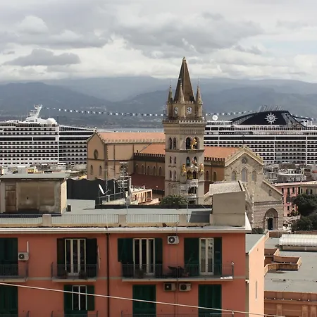 Re Vittorio De Luxe 4* Мессина